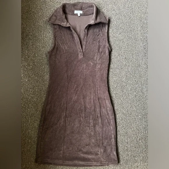Terry Cloth Athletic Style Dress - Picture 5 of 8